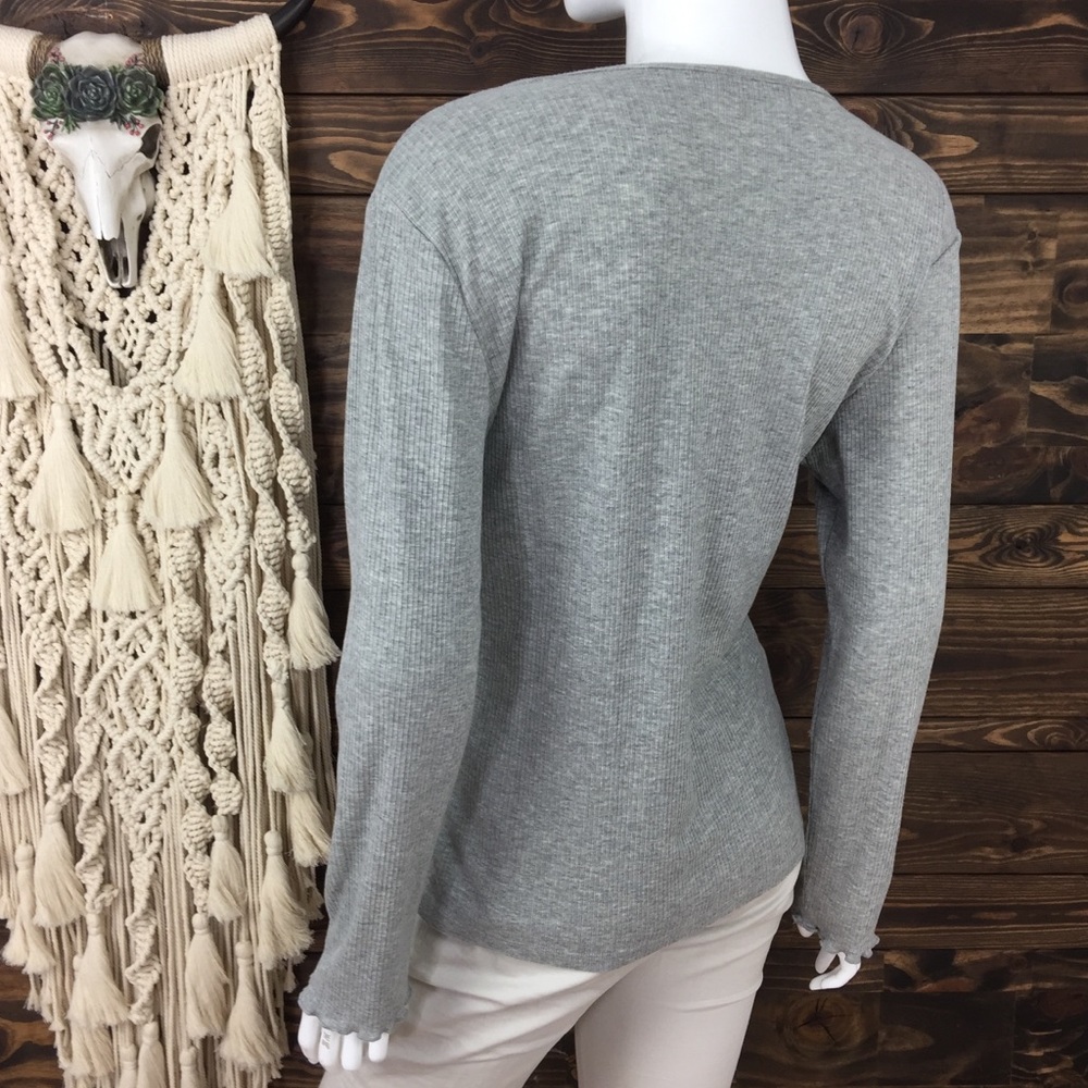L Ralph‎ Lauren | Ribbed Embroidered Button Down - Picture 4 of 7
